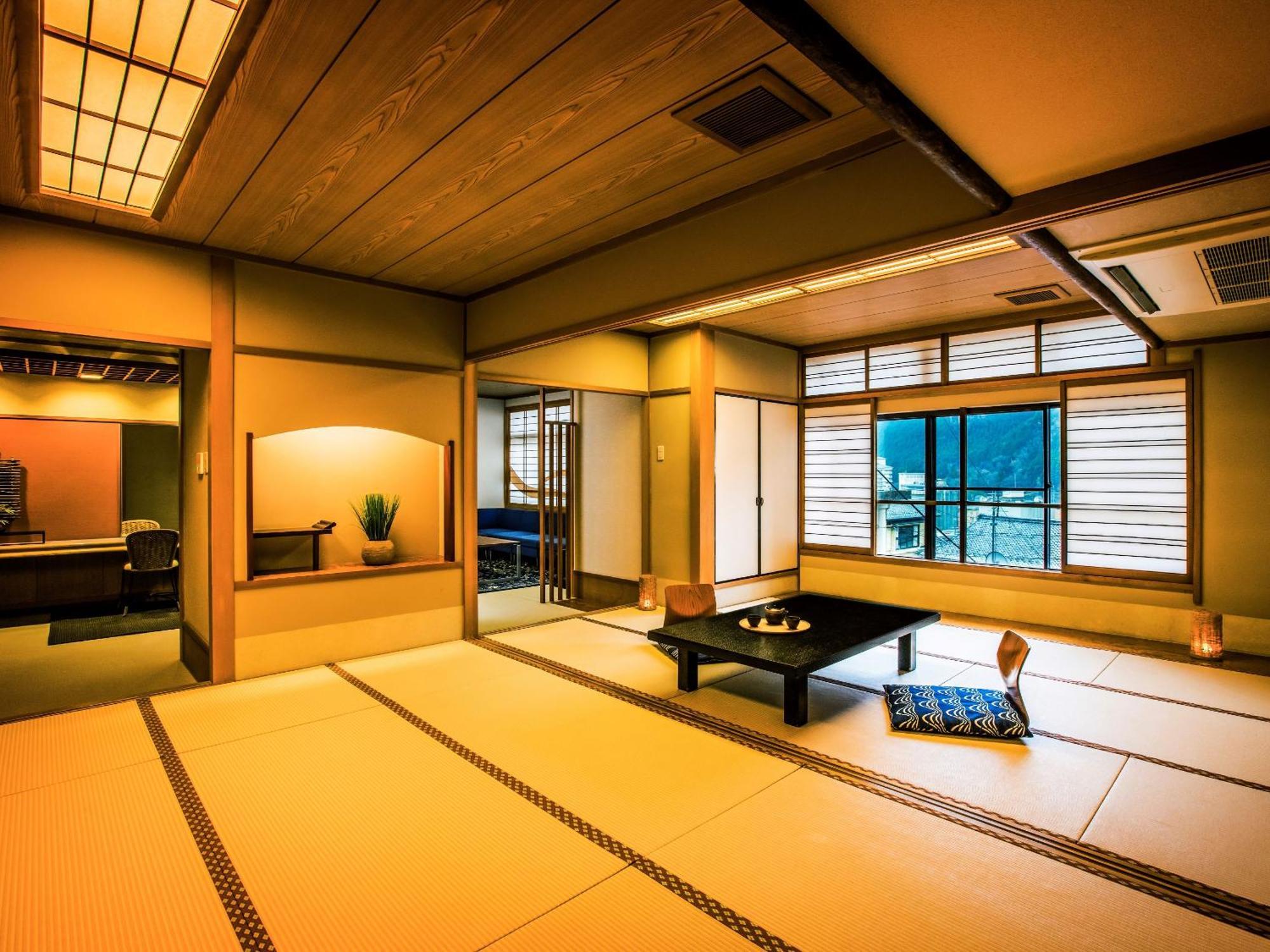 Ryokan Ooedo Onsen Monogatari Bekkan 3*