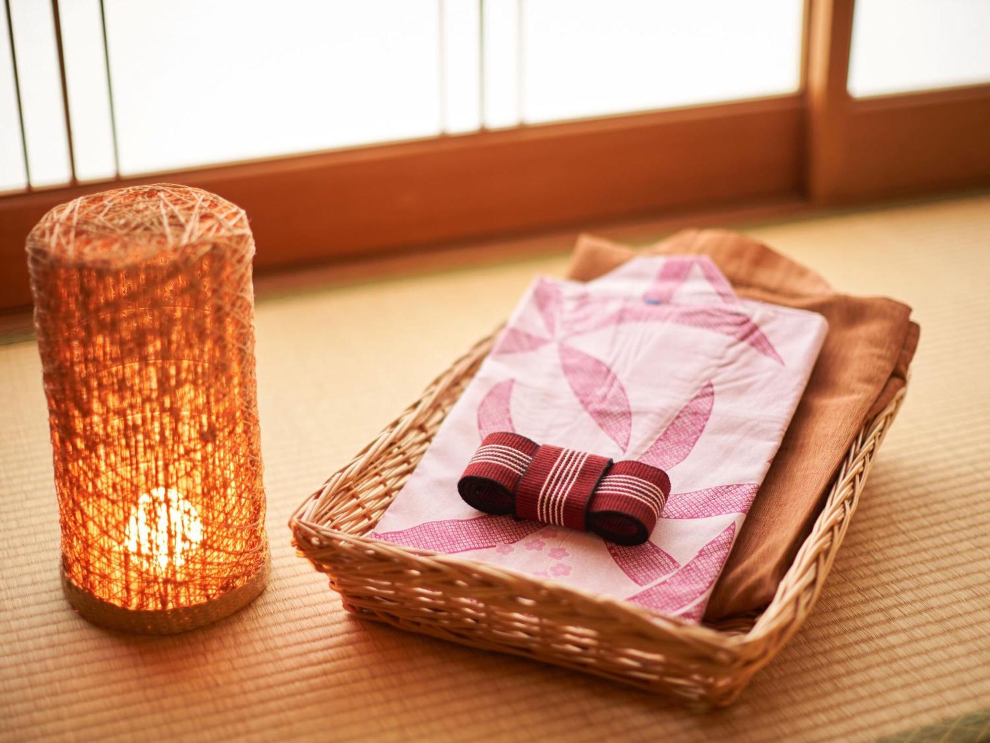 Ooedo Onsen Monogatari Bekkan 3* Gero
